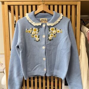 Authentic Shushu Tong sweater, Size 8